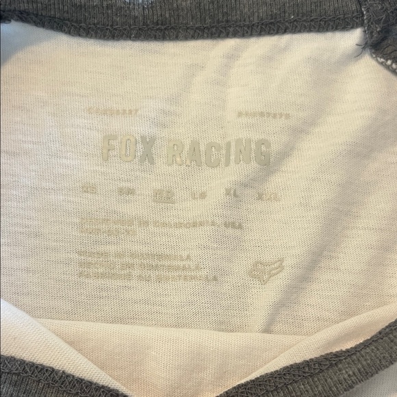 Fox Gray and White Short Sleeve Tee - Picture 4 of 8